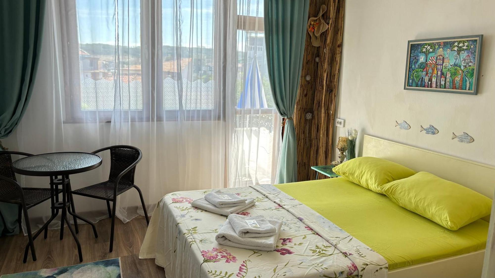 Guest House Hei Taka Sozopol Ngoại thất bức ảnh