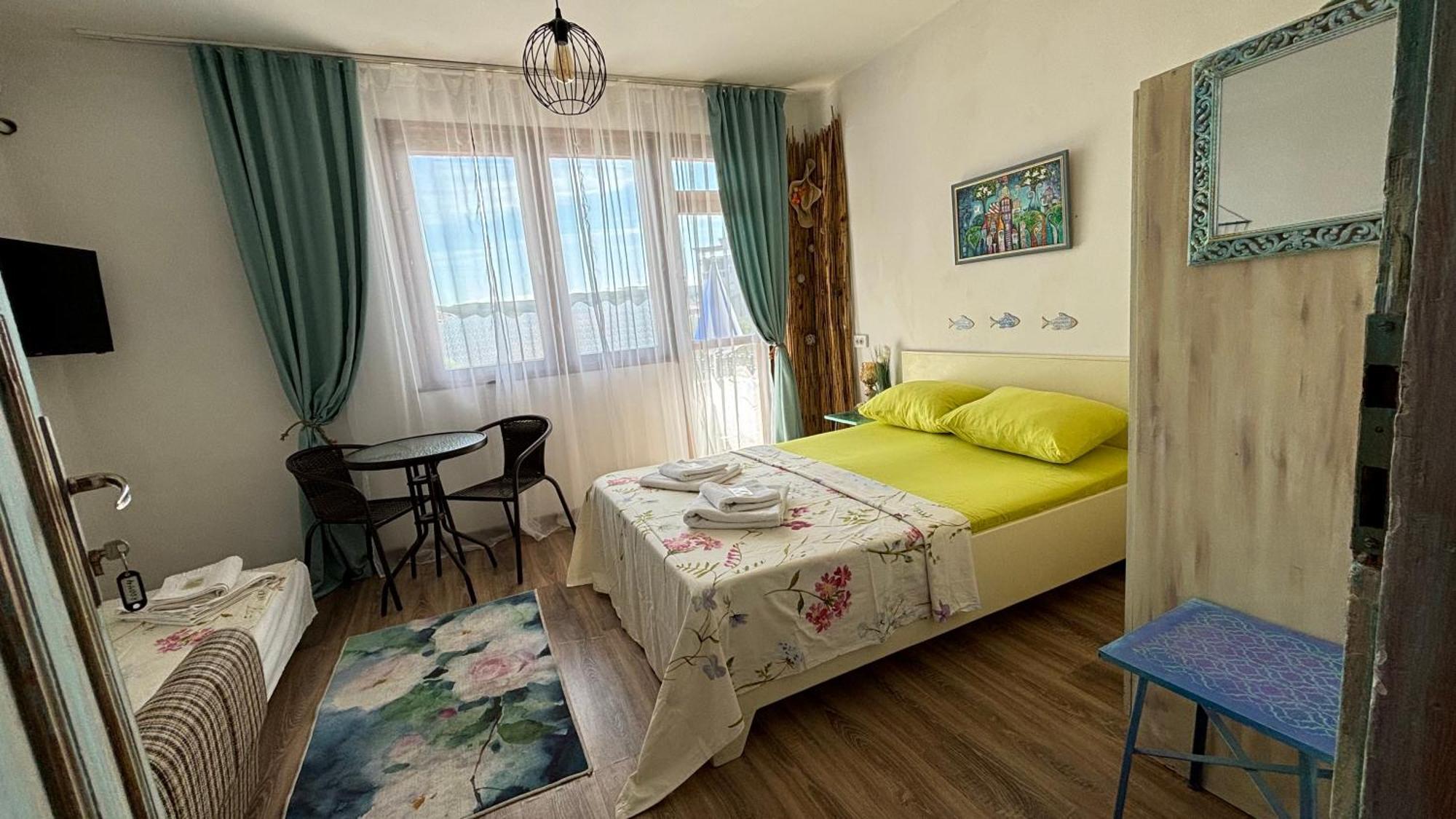 Guest House Hei Taka Sozopol Ngoại thất bức ảnh