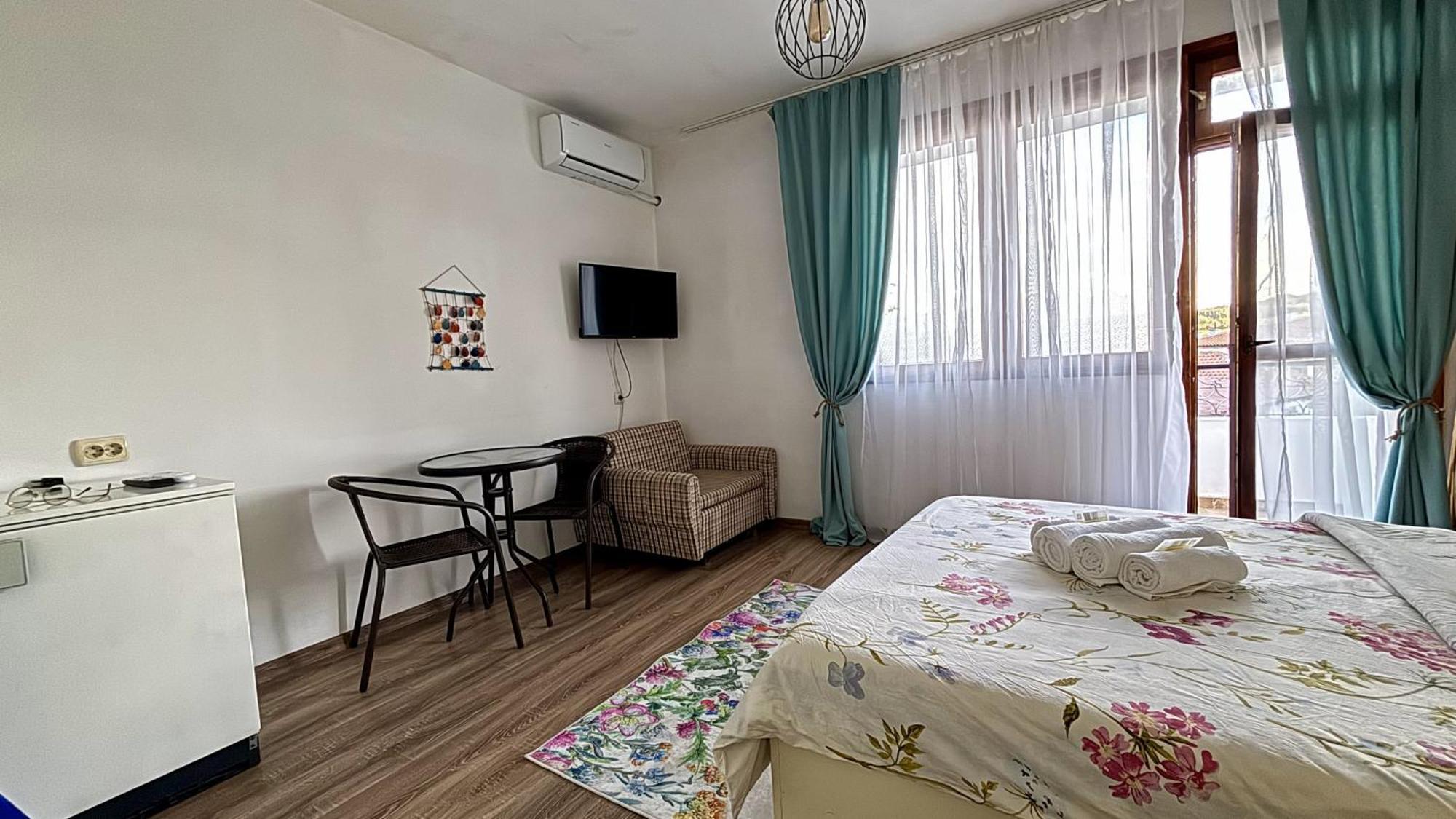 Guest House Hei Taka Sozopol Ngoại thất bức ảnh